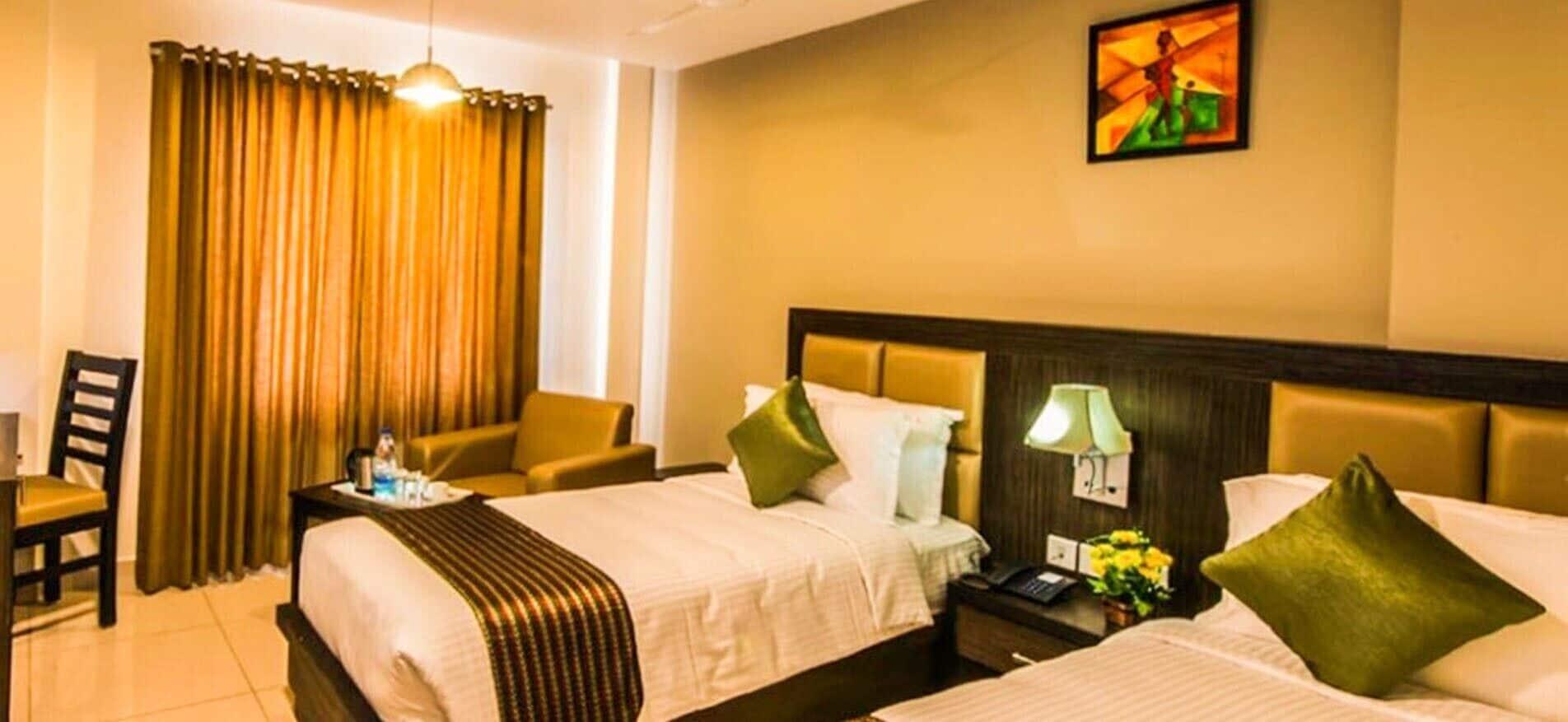 Plaza Hotel Trichy Tiruchirappalli Eksteriør bilde
