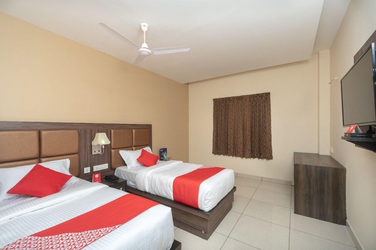 Plaza Hotel Trichy Tiruchirappalli Eksteriør bilde