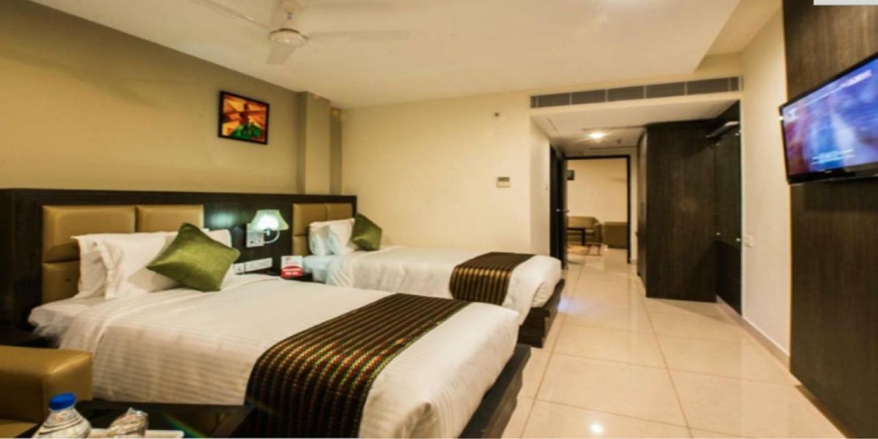 Plaza Hotel Trichy Tiruchirappalli Eksteriør bilde