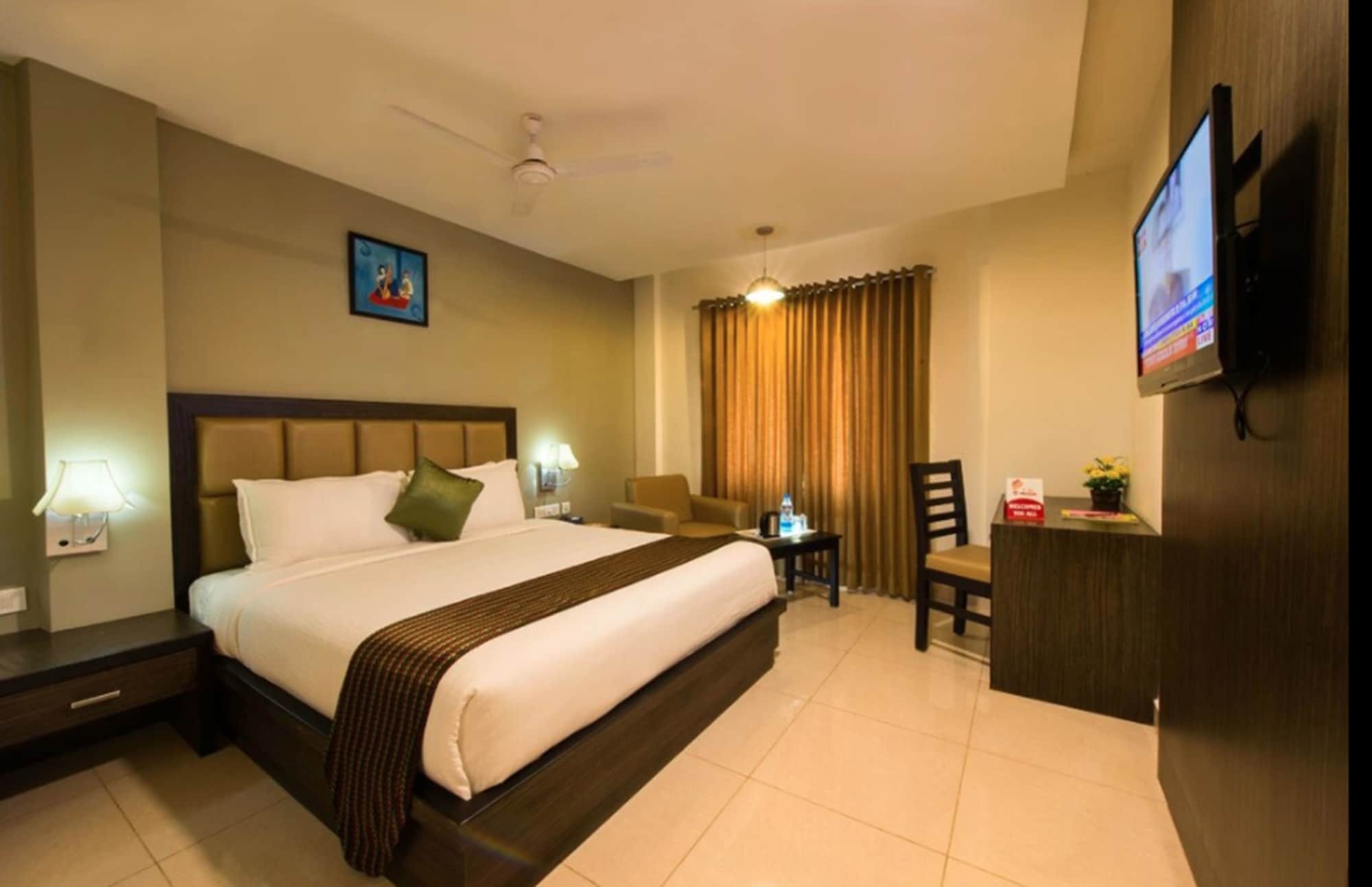 Plaza Hotel Trichy Tiruchirappalli Eksteriør bilde